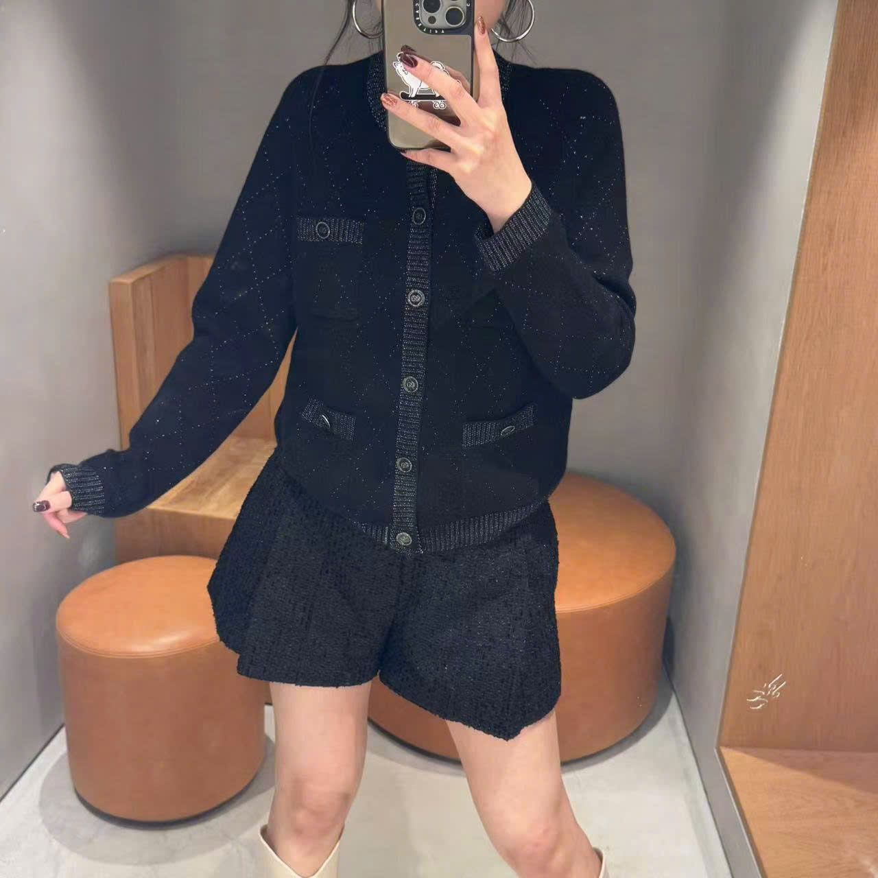 Áo CDG đen viền xám -4 túi