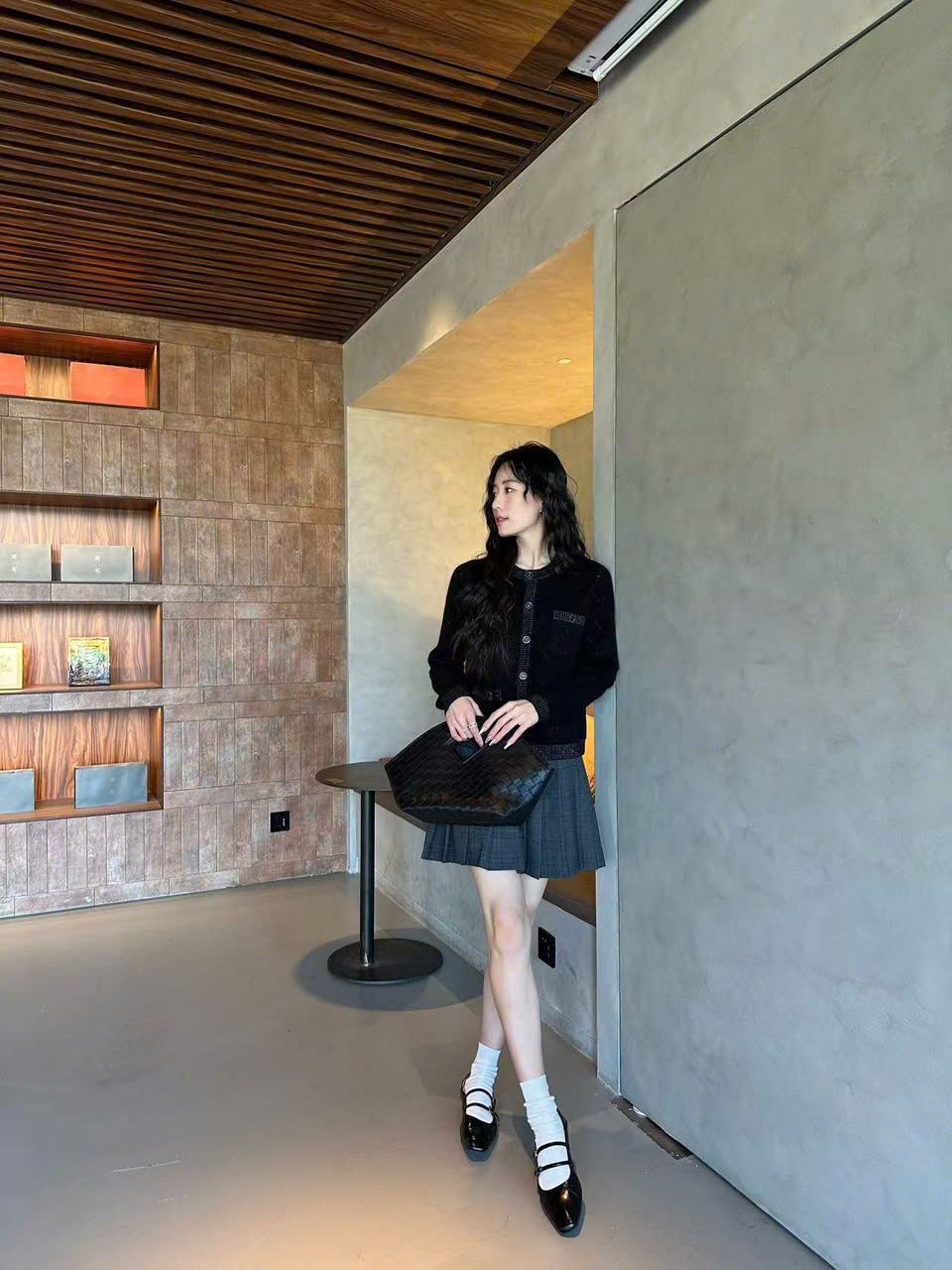 Áo CDG đen viền xám -4 túi