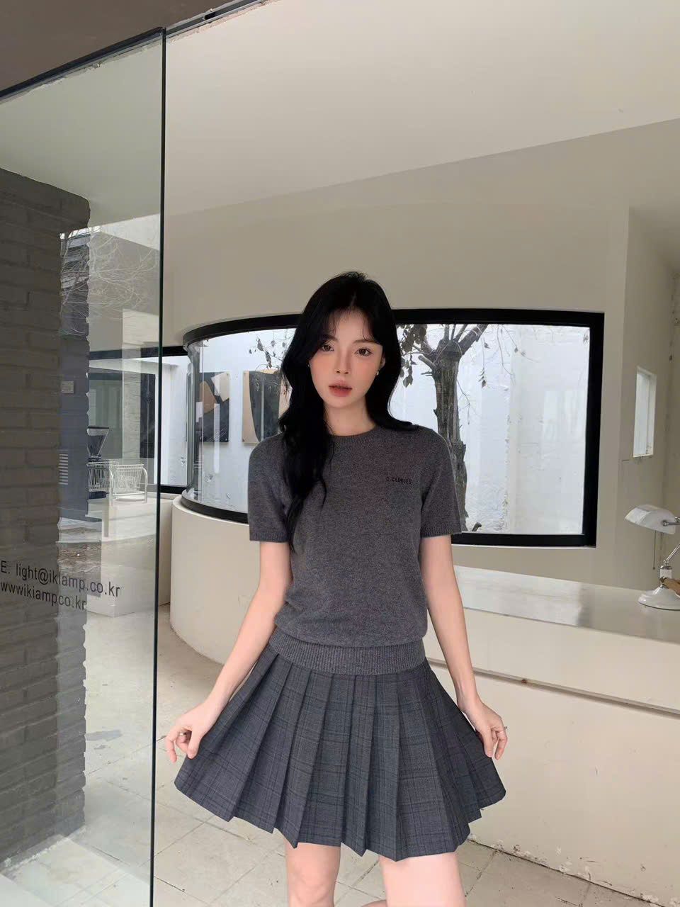 Áo len Ghi xám cổ tròn