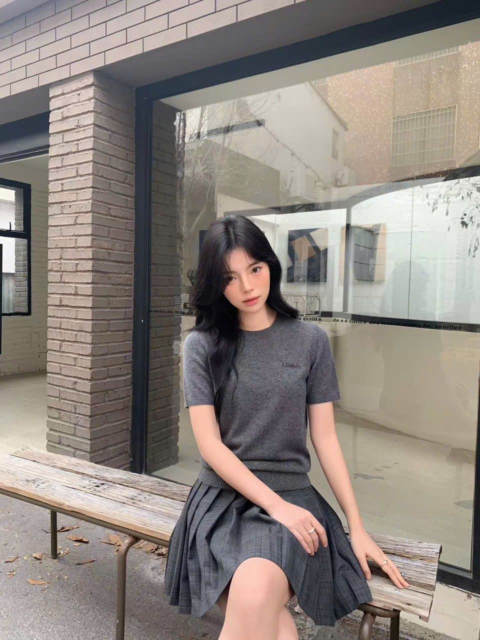 Áo len Ghi xám cổ tròn