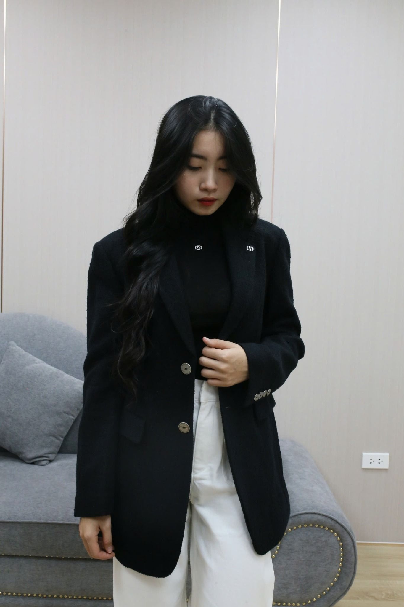 Vest dạ đen, 2 cúc cài
