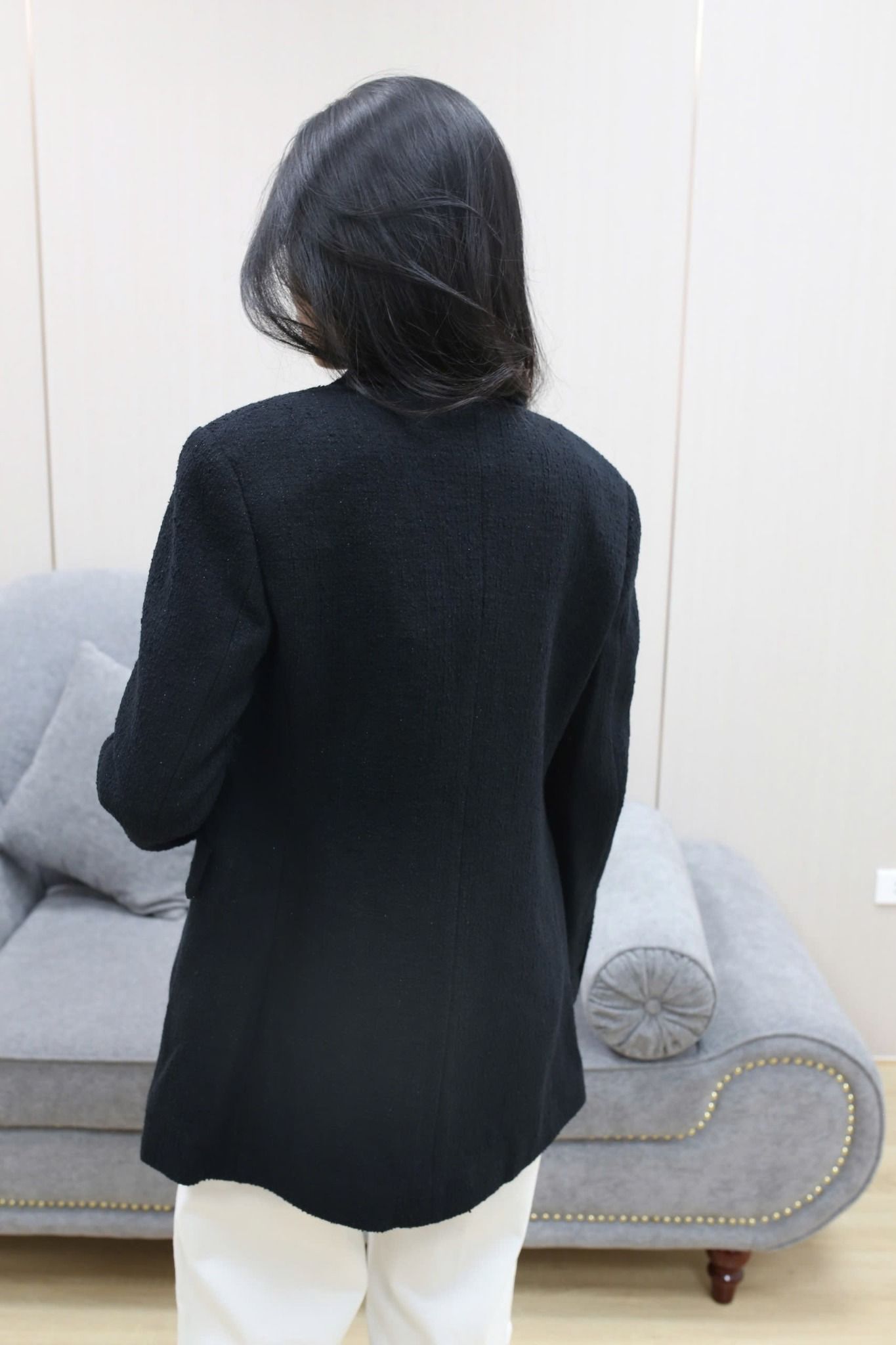 Vest dạ đen, 2 cúc cài