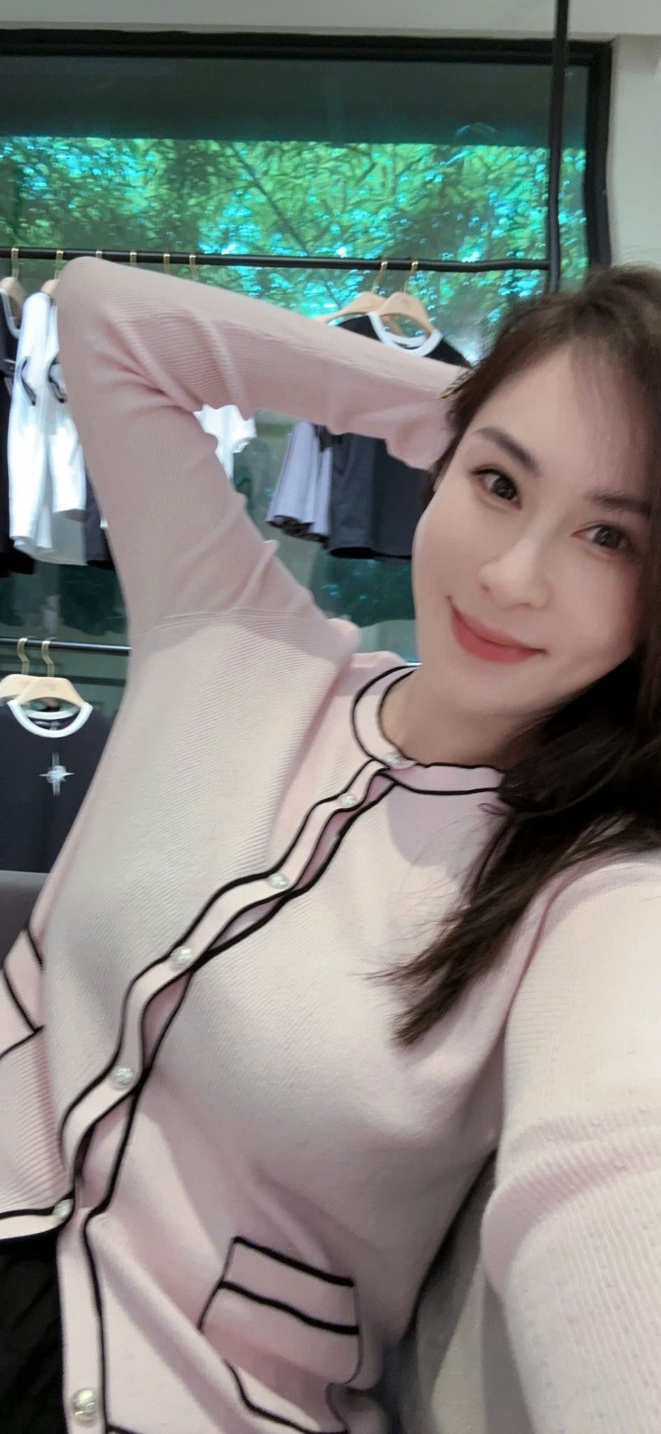 CDG hồng - viền đen