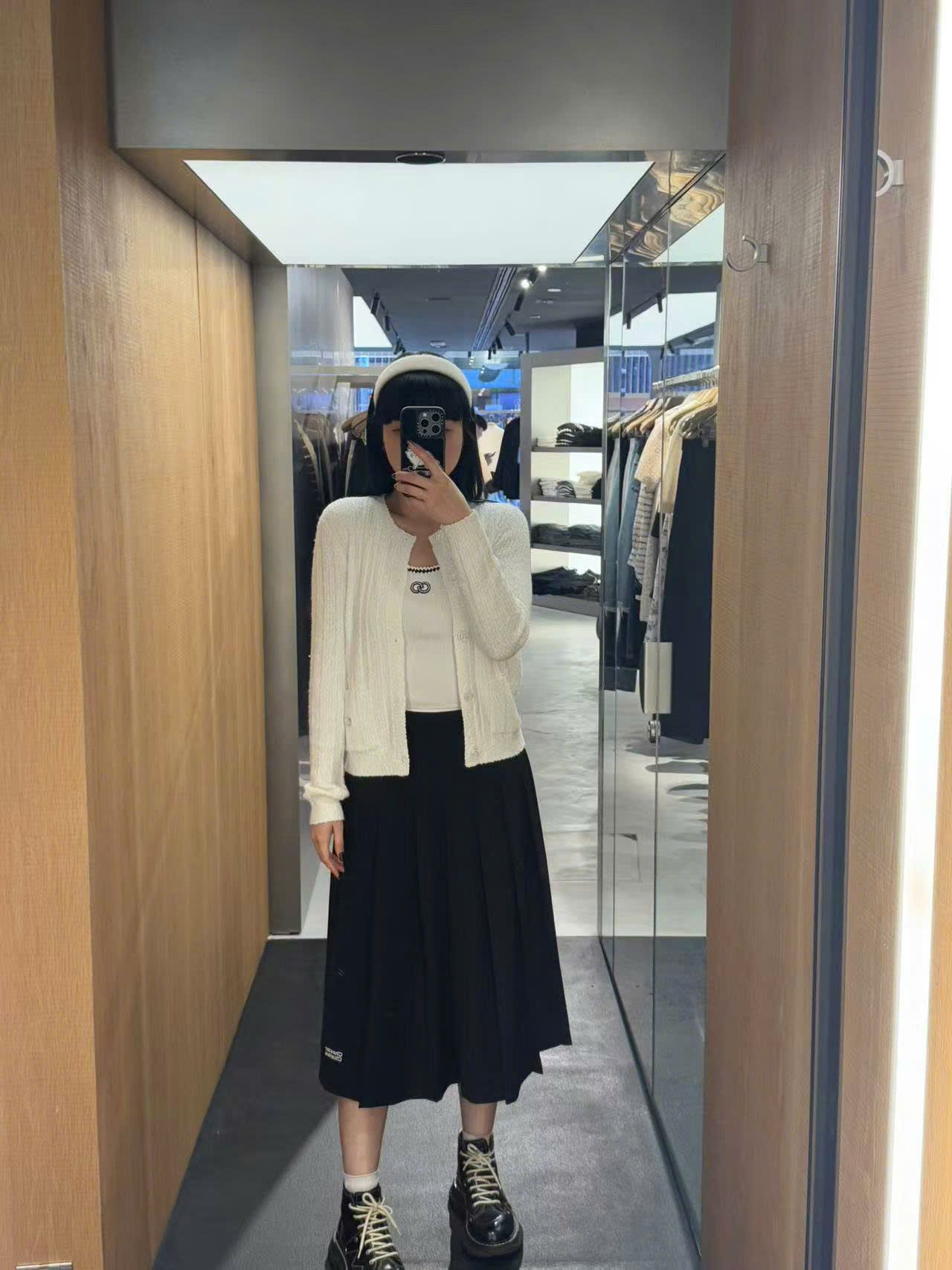 Áo CDG trắng xù