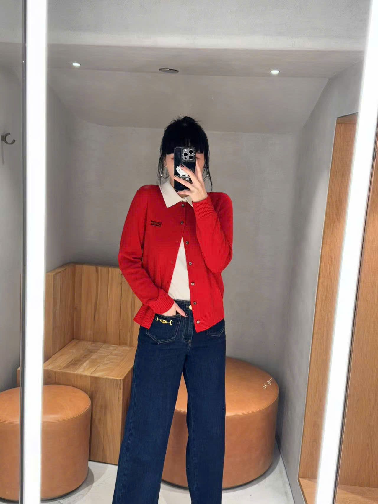 CDG đỏ chữ CC đen