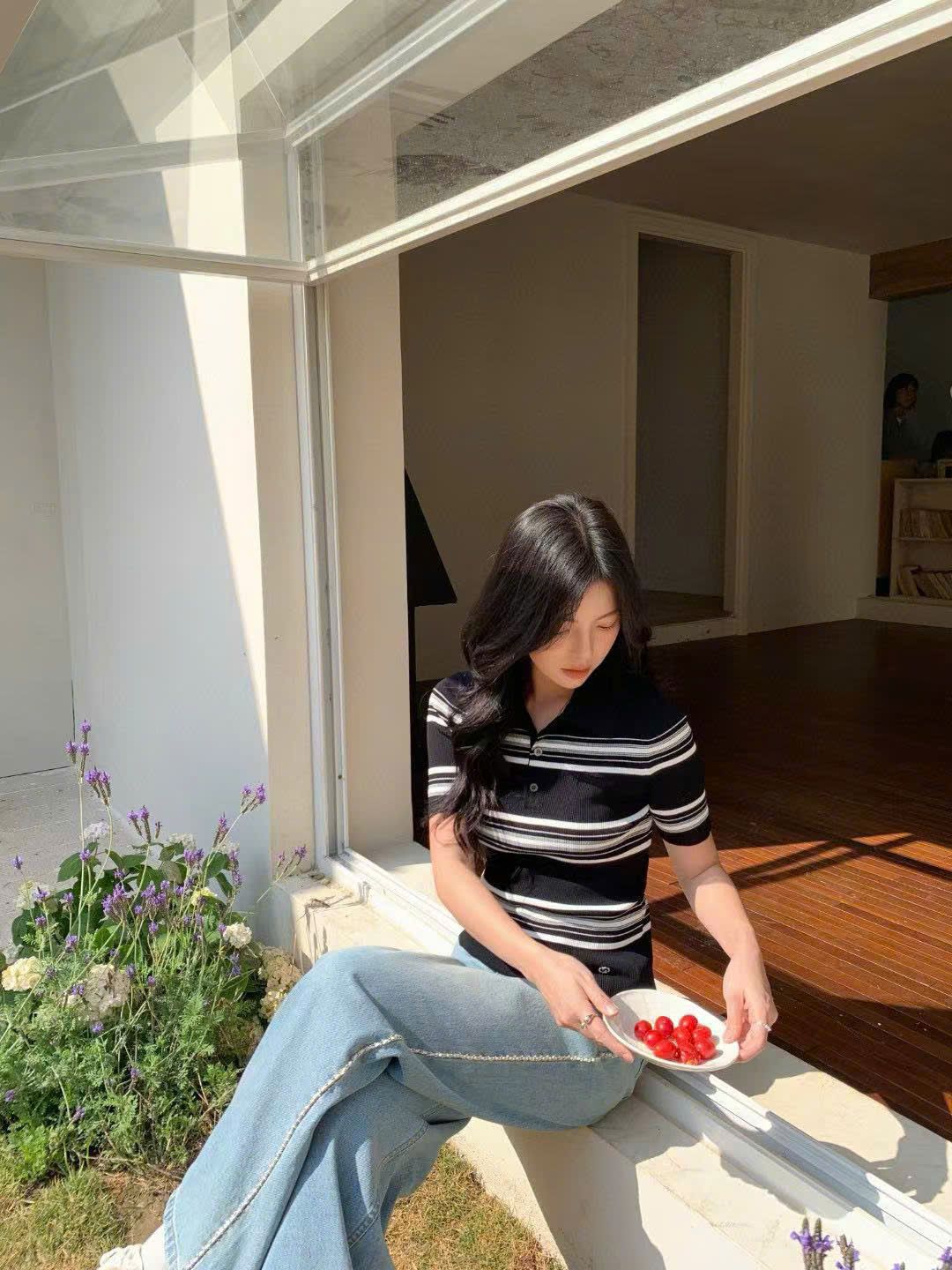 Áo Polo đen kẻ Trắng ngắn tay