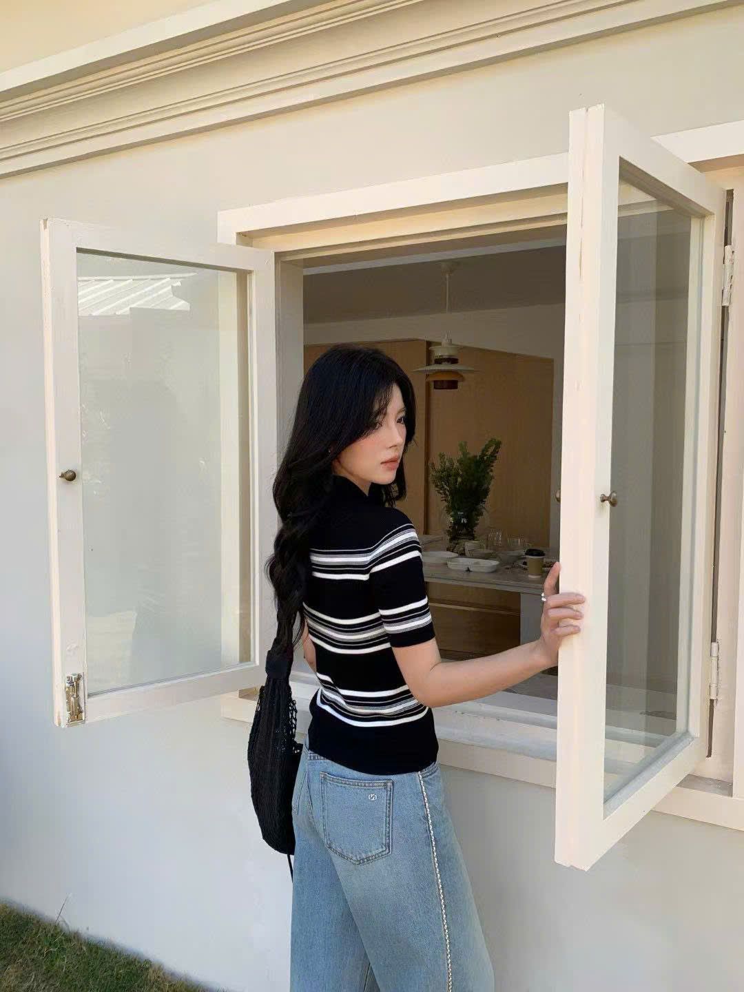 Áo Polo đen kẻ Trắng ngắn tay