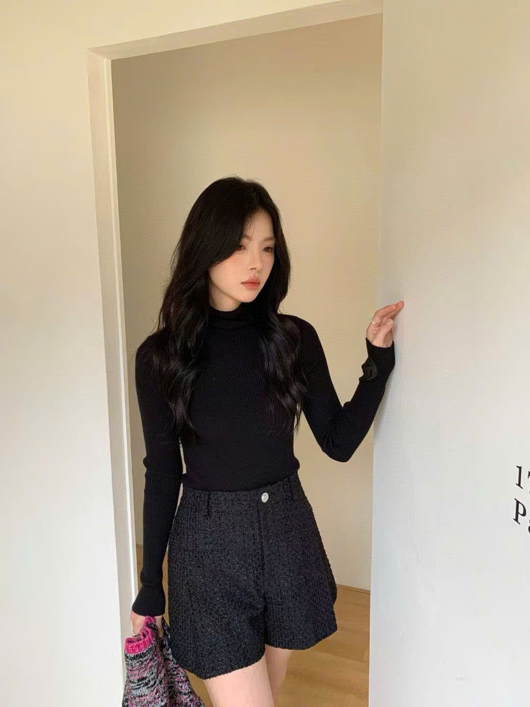 SOOC dạ Tweed - loe