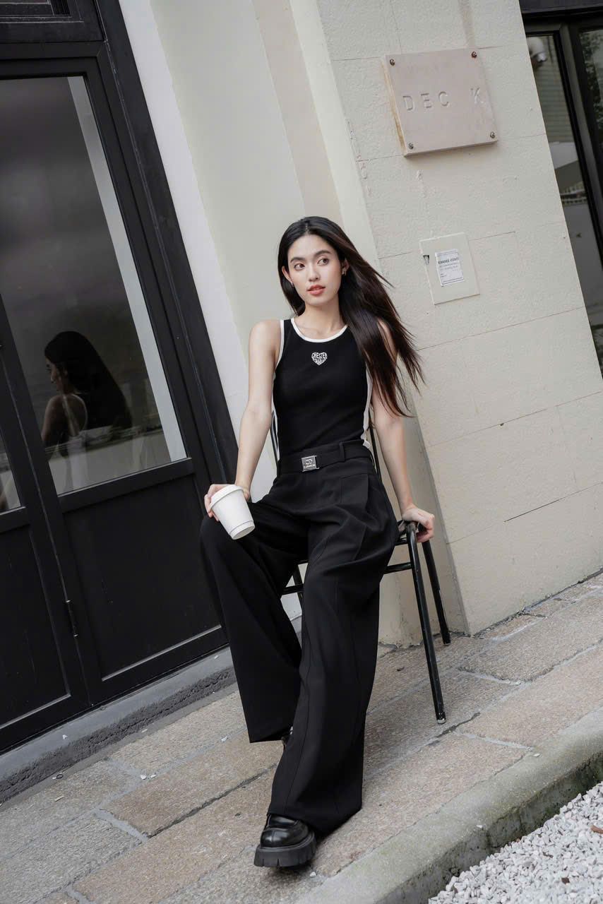 Quần vải dài đai kim loại bấm