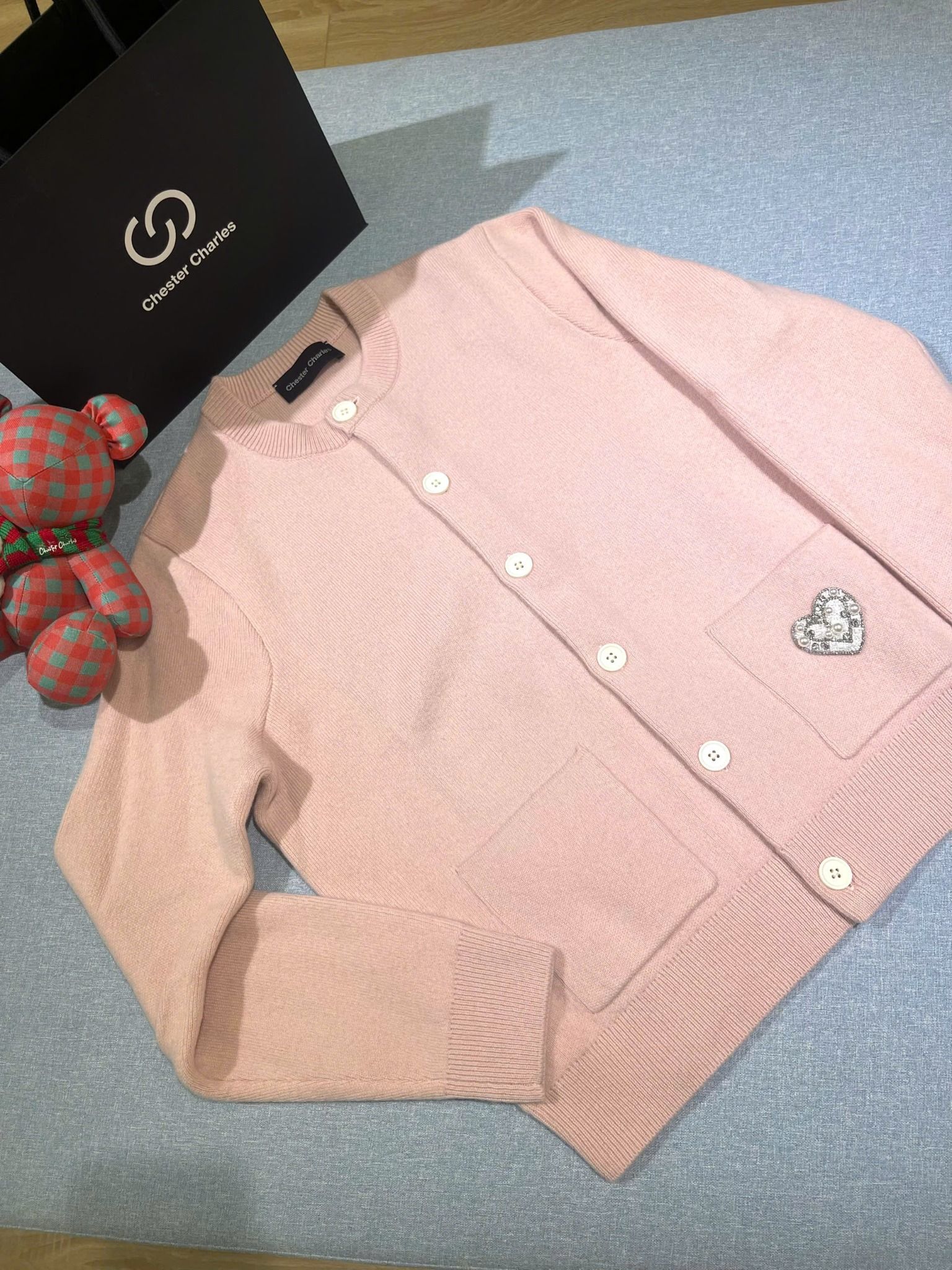 CDG hồng, túi đính tim ngọc