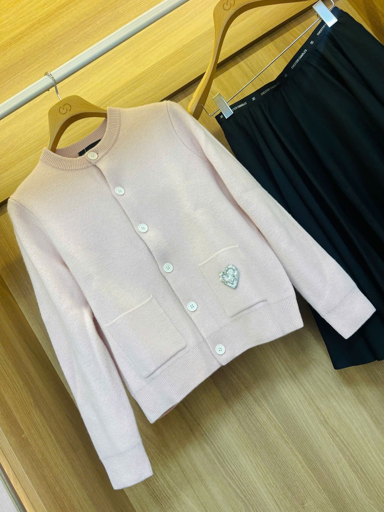 CDG hồng, túi đính tim ngọc