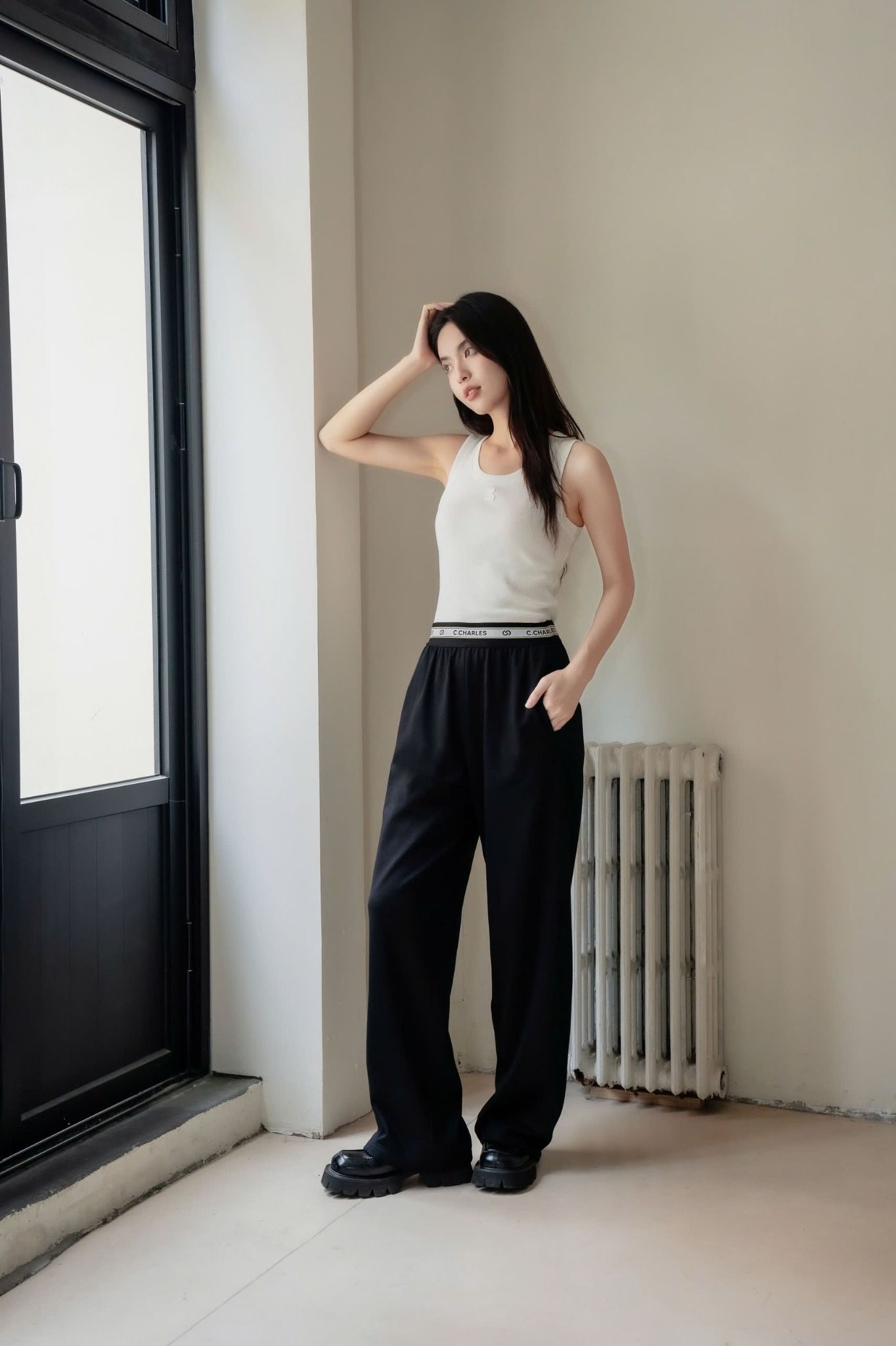 Quần thun cotton đen - cạp chun chữ