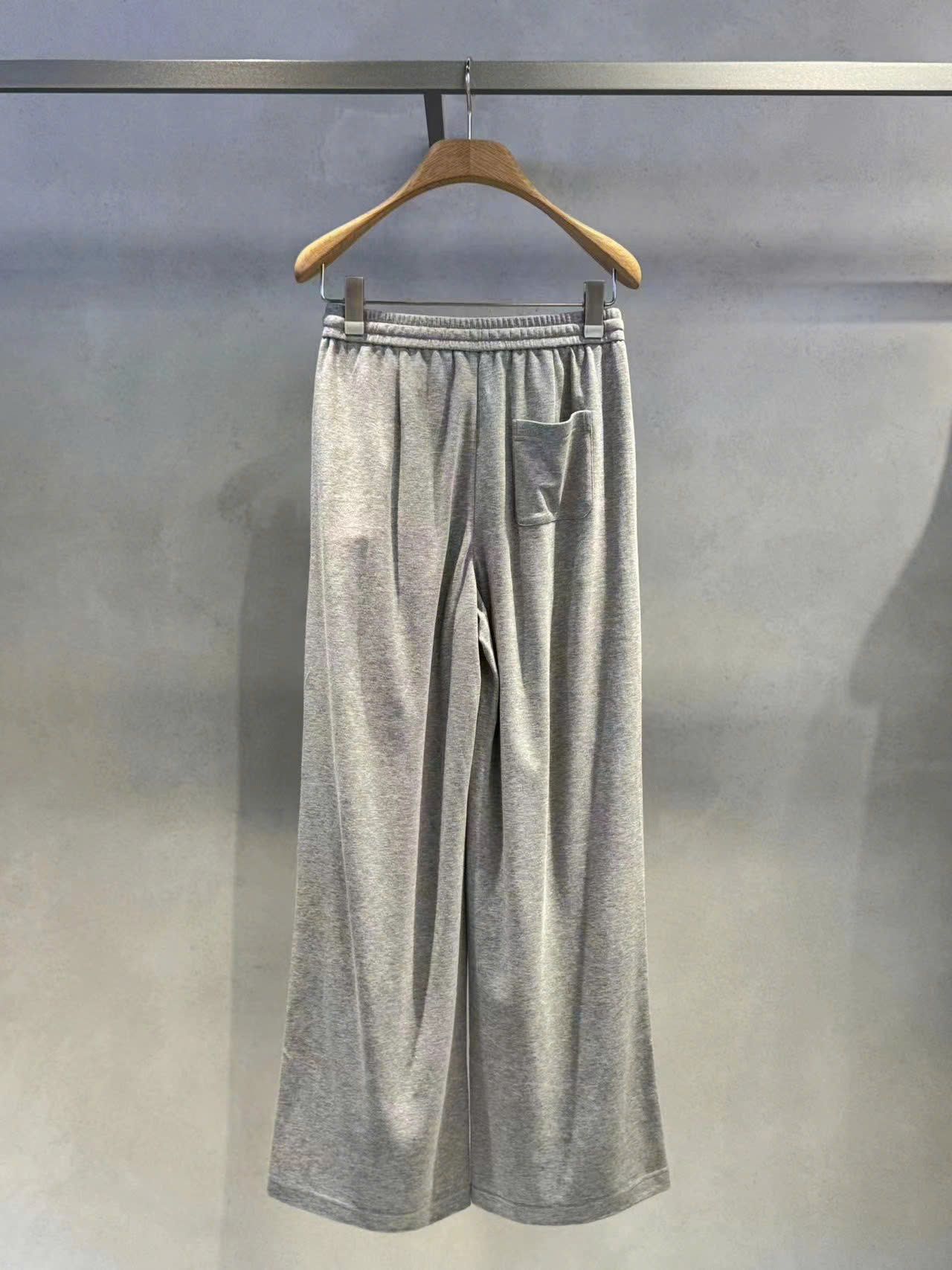 Quần xám thun - cotton lụa