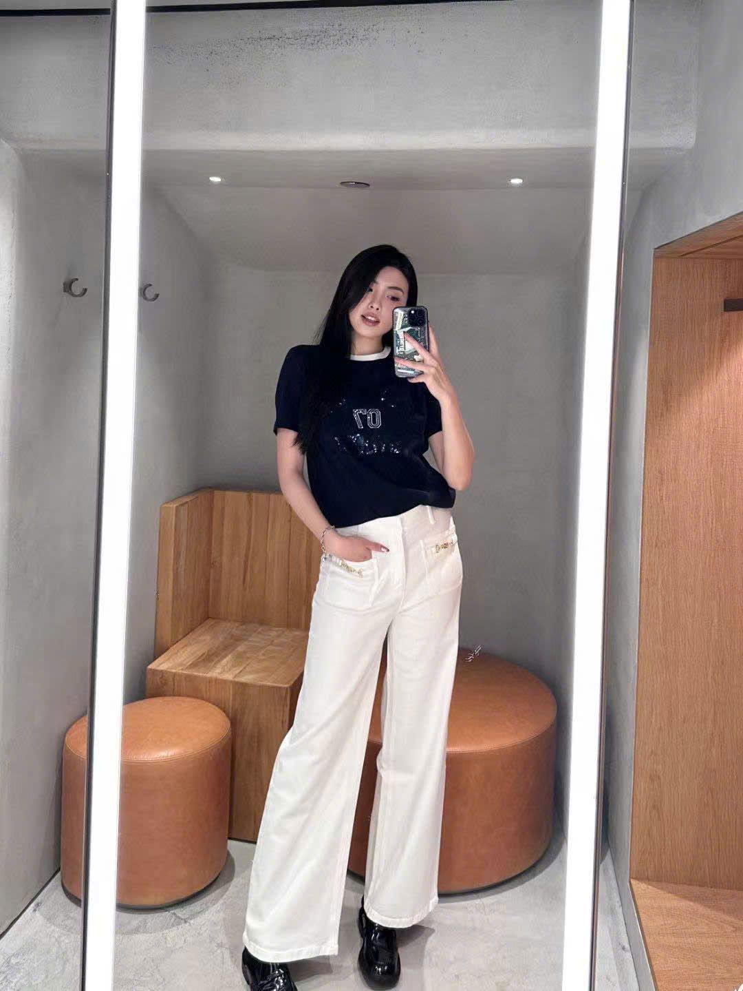 Áo phông navy 07, chữ blink