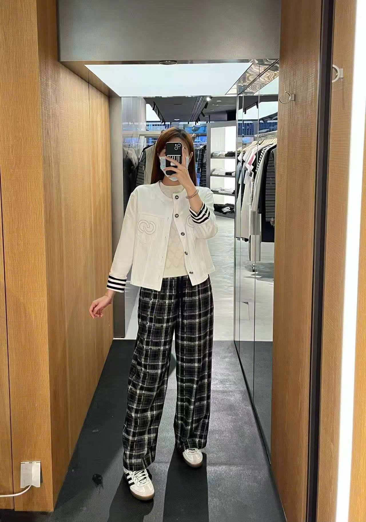 Bộ áo sơmi kẻ và quần dài kẻ caro đen trắng CH set