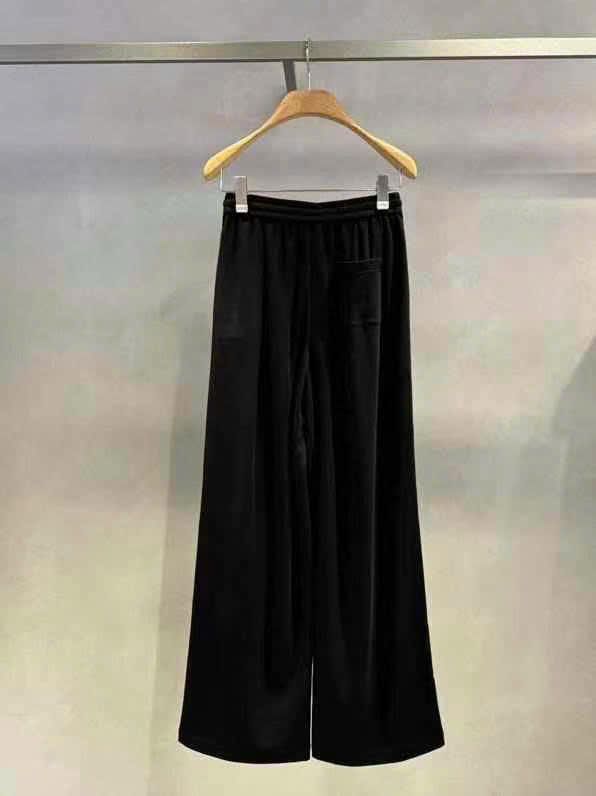 Quần thun đen - cotton lụa