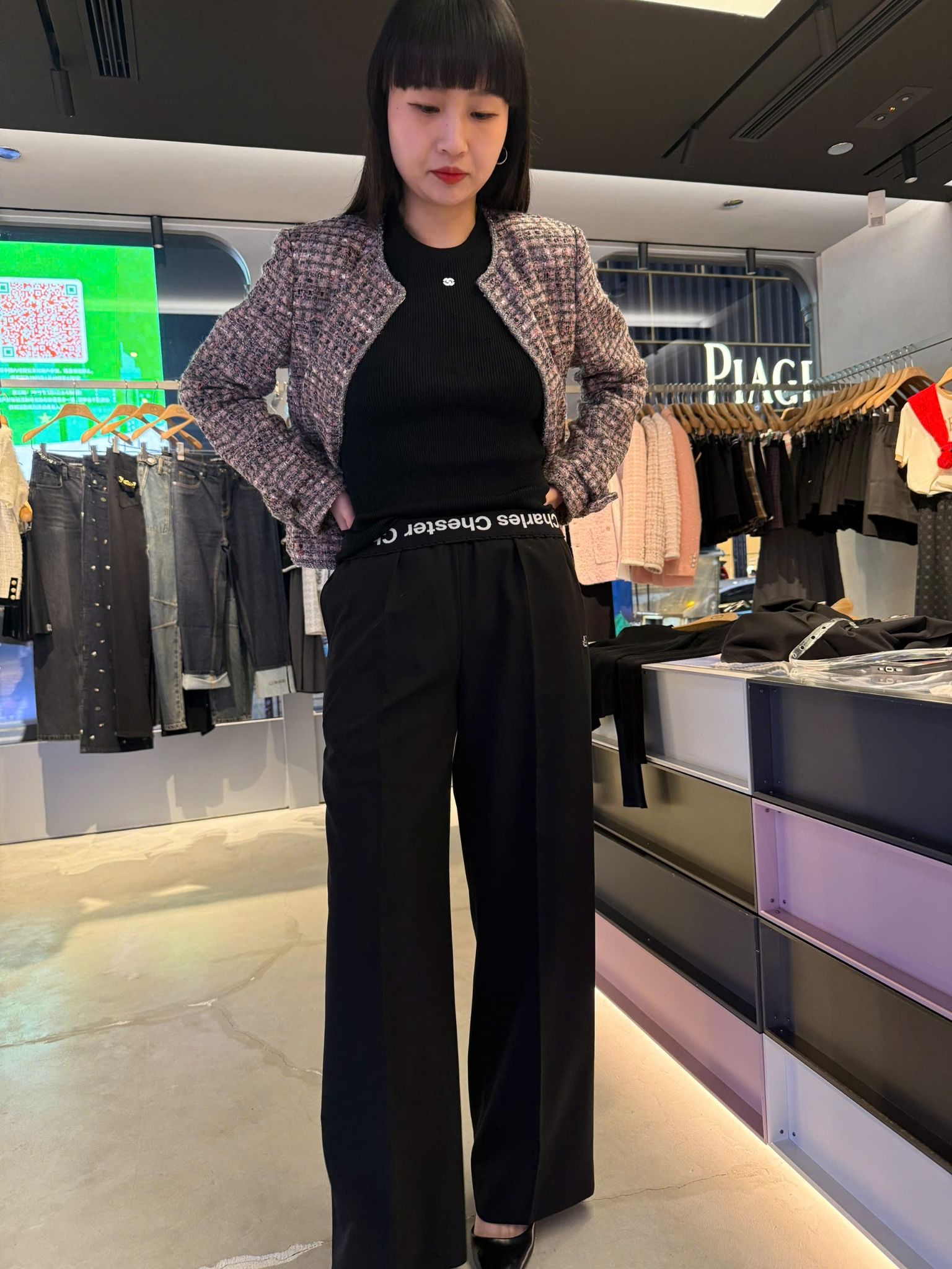 Quần vải cạp thun chữ lật