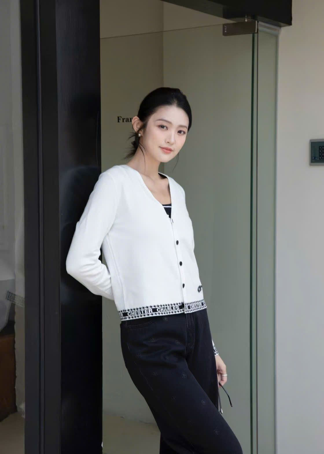 SET Áo CDG và áo tanktop trắng in chữ CC phối viền