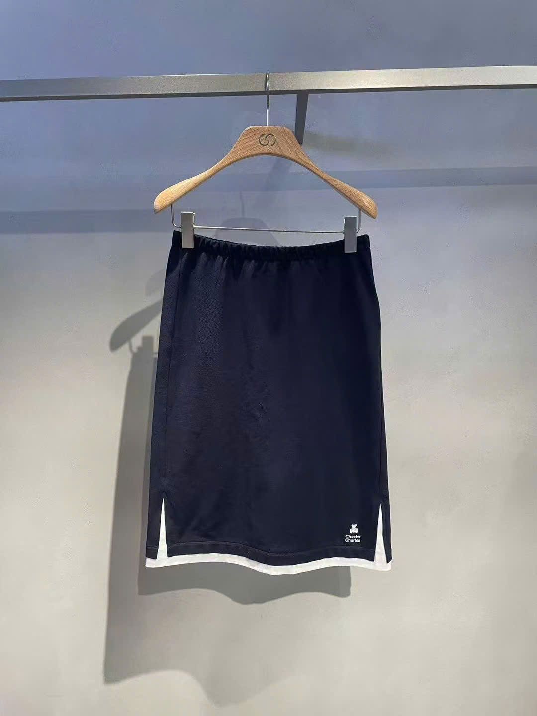Chân váy navy gấu, chữ tà trắng(SET)