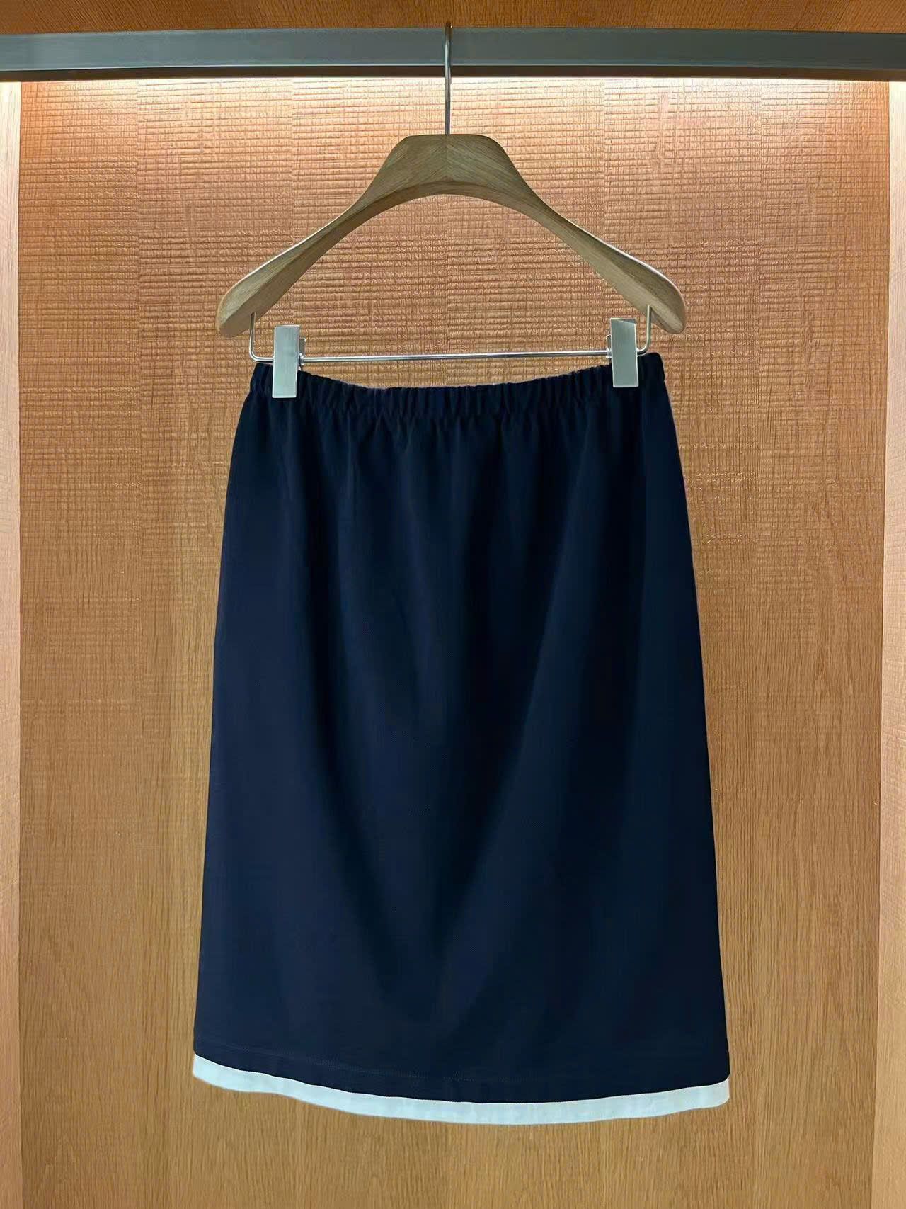 Chân váy navy gấu, chữ tà trắng(SET)