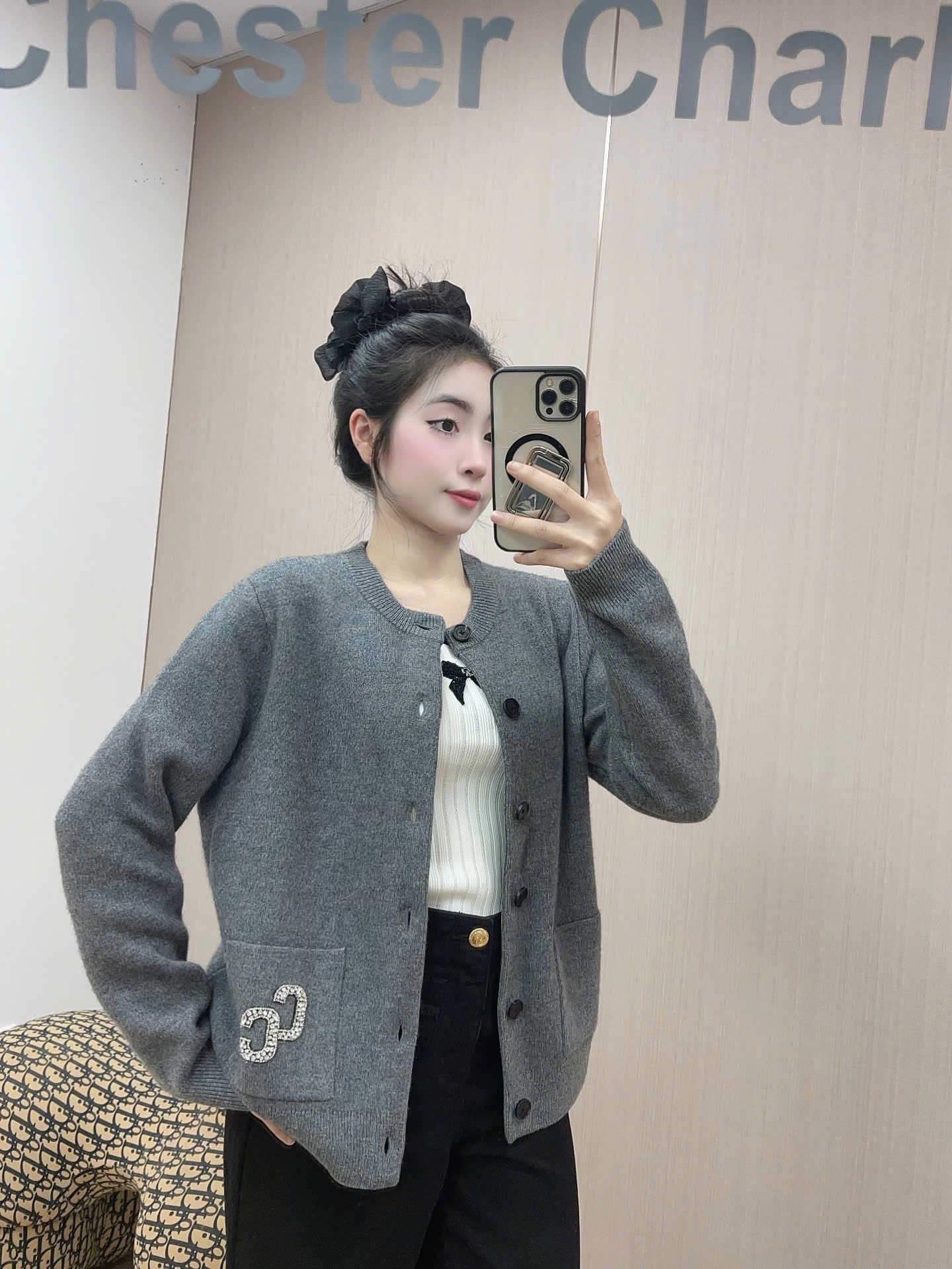 CDG xám, đính đá CC