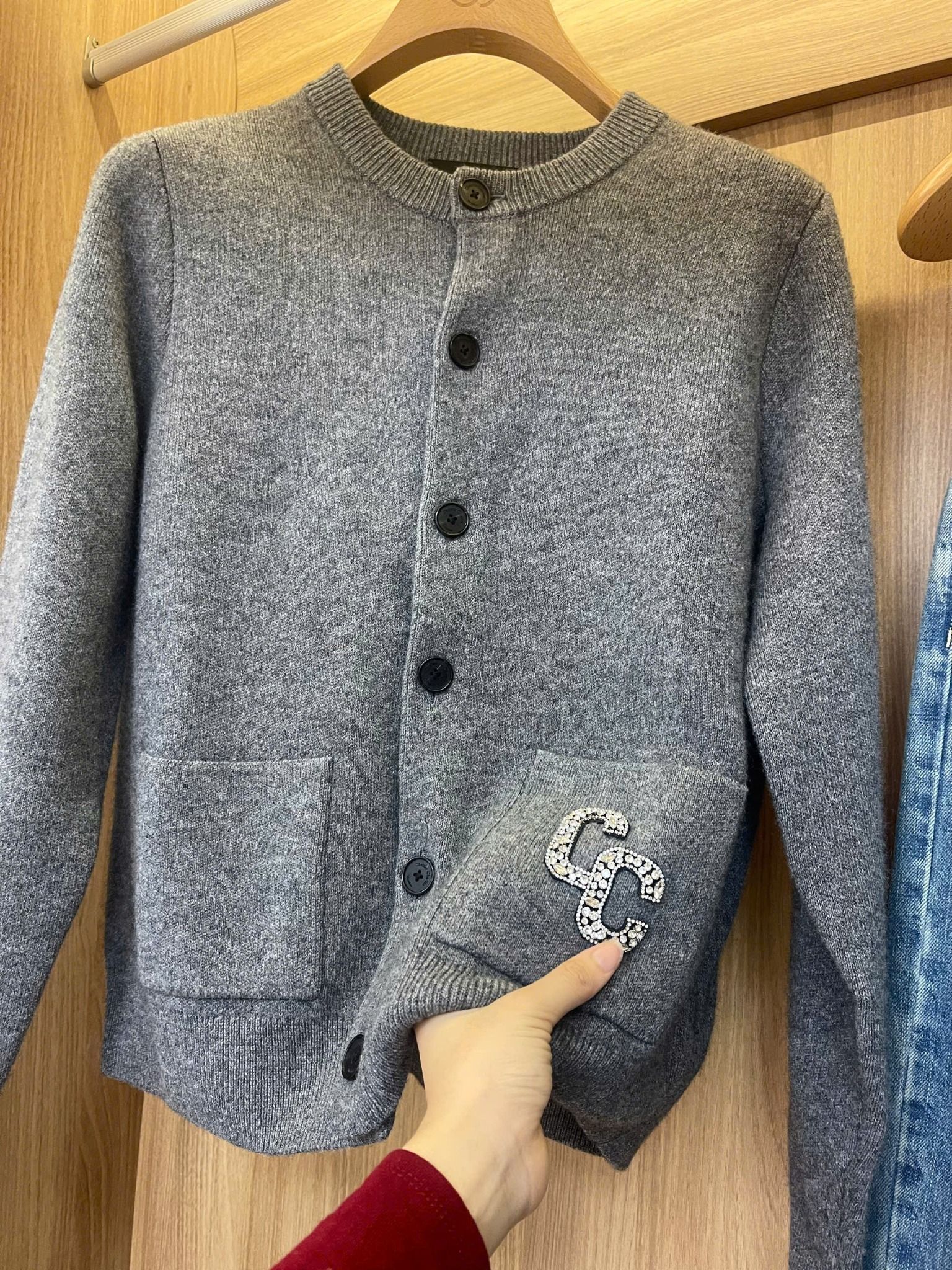 CDG xám, đính đá CC