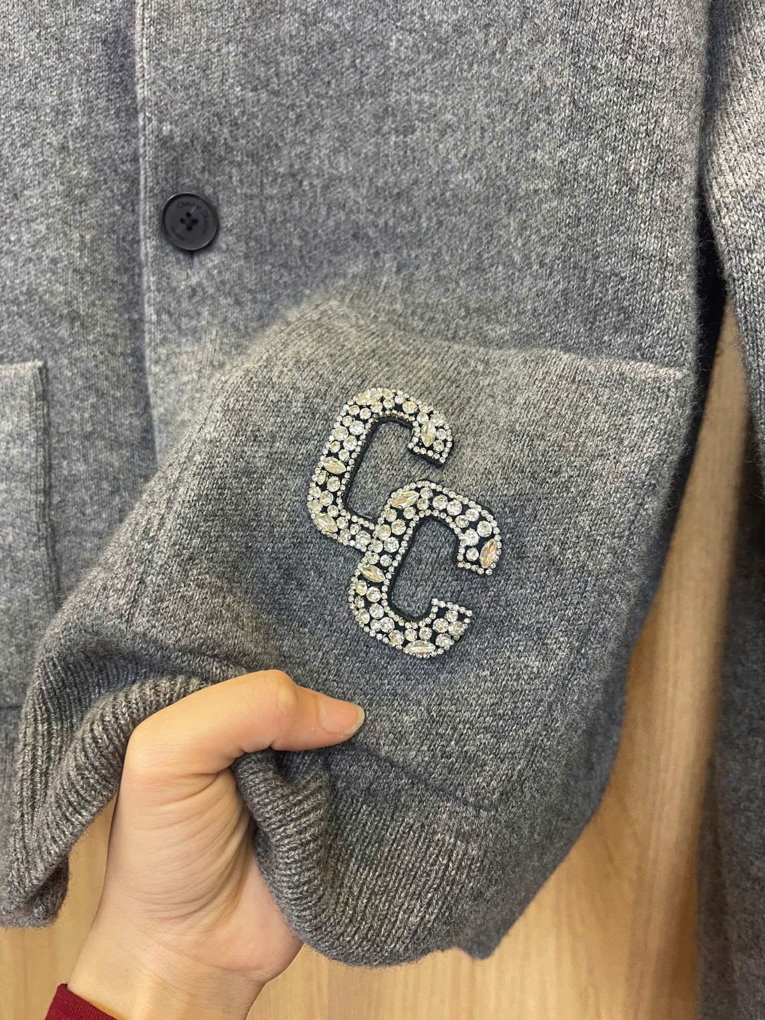 CDG xám, đính đá CC
