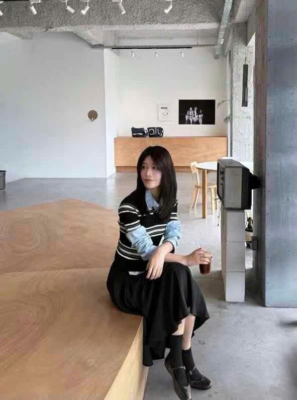Áo Polo đen kẻ Trắng ngắn tay