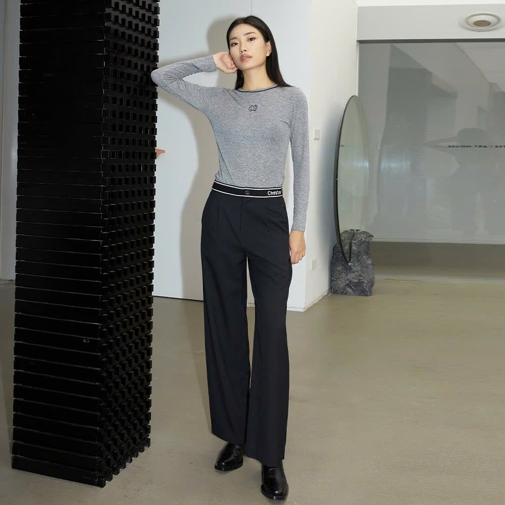Quần vải cạp chữ