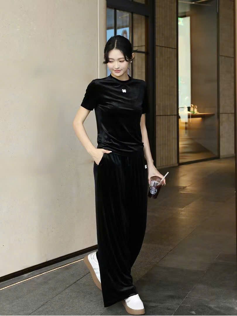 Áo Nhung ngắn tay mẫu mới
