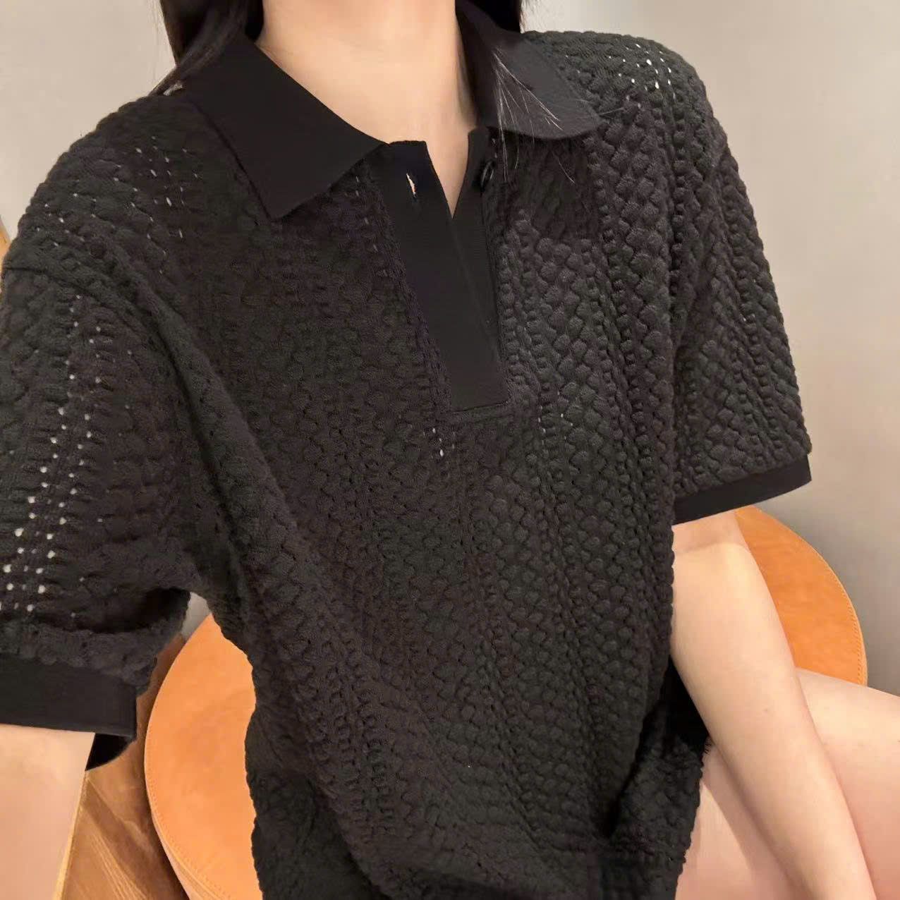 Áo Polo đen xốp