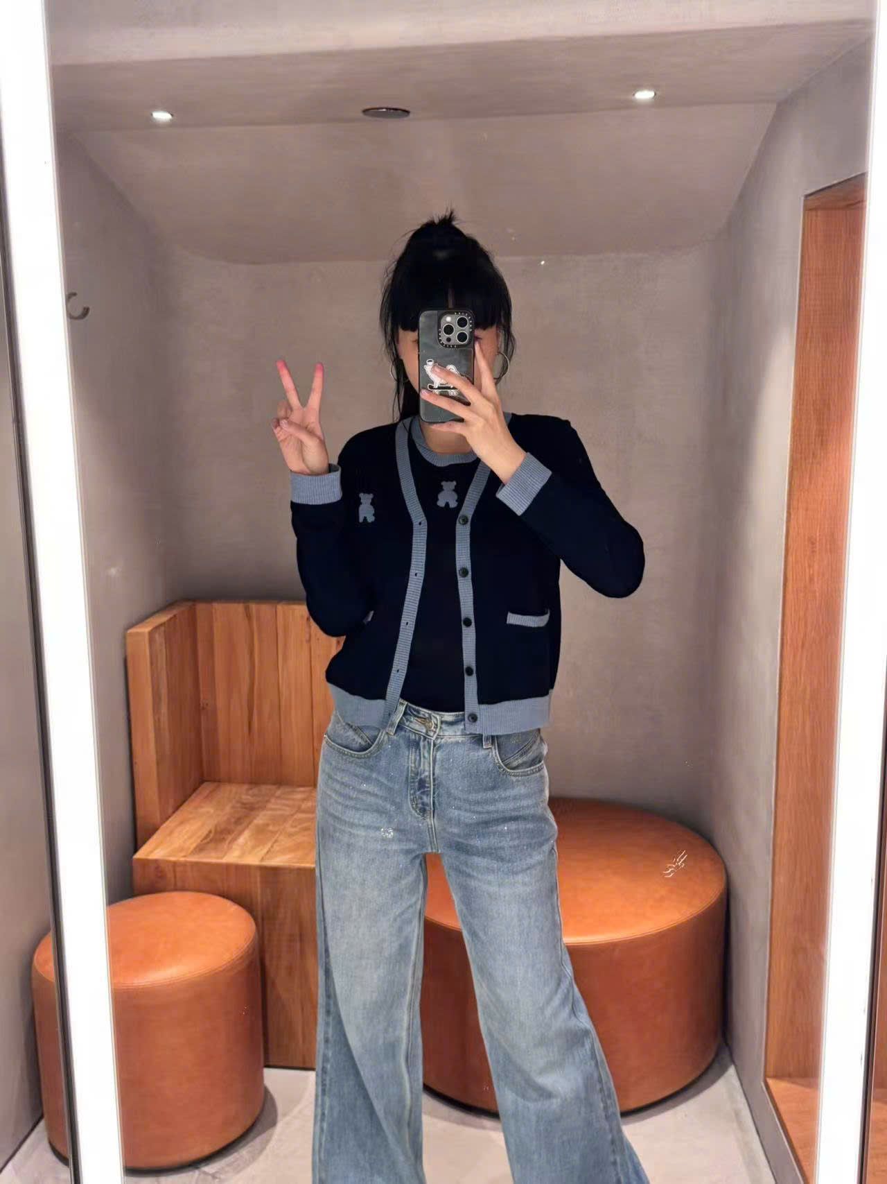Áo CDG xanh navy-gấu ngọc