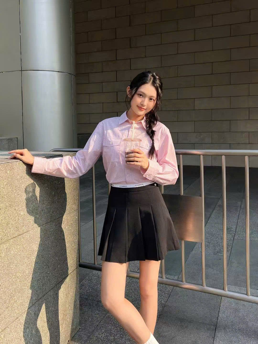 Áo sơmi hồng , 2 túi ngực
