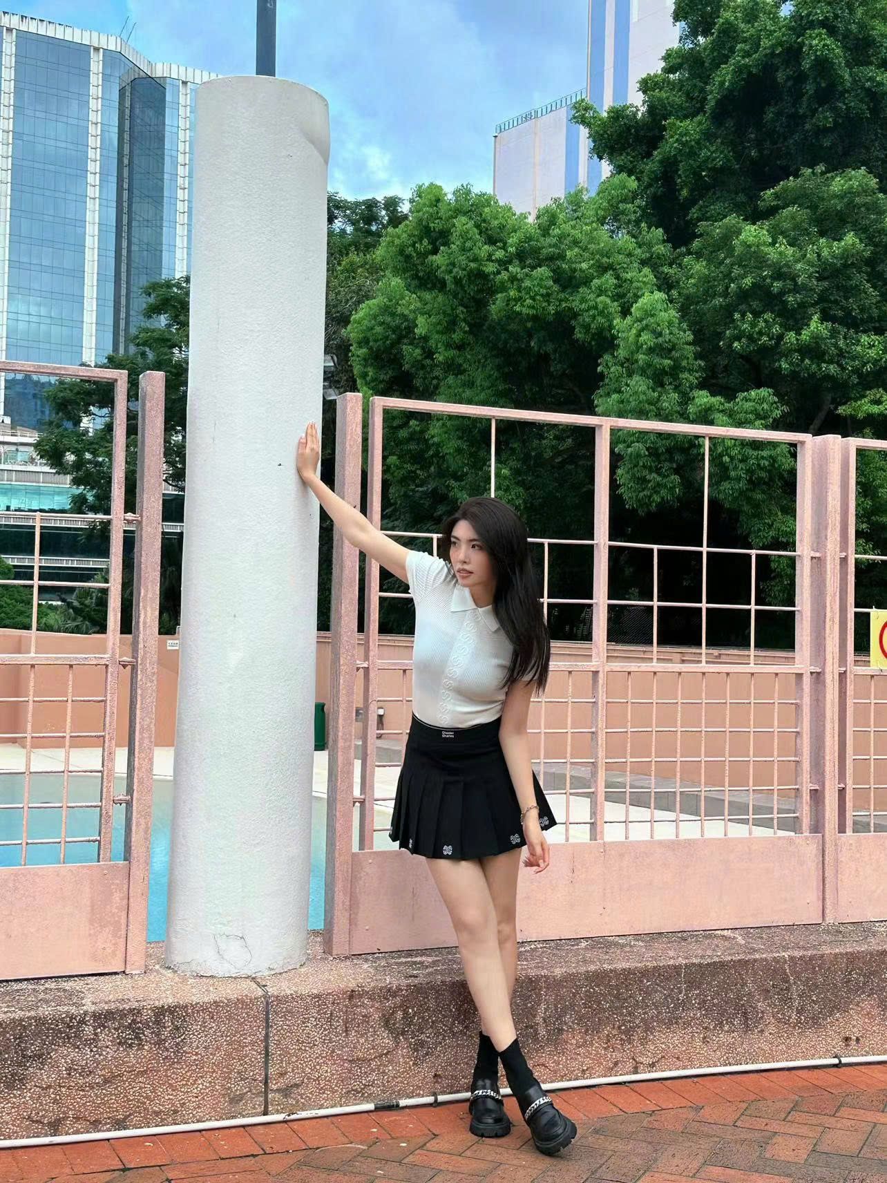 Áo mongtoghi trắng - cổ polo