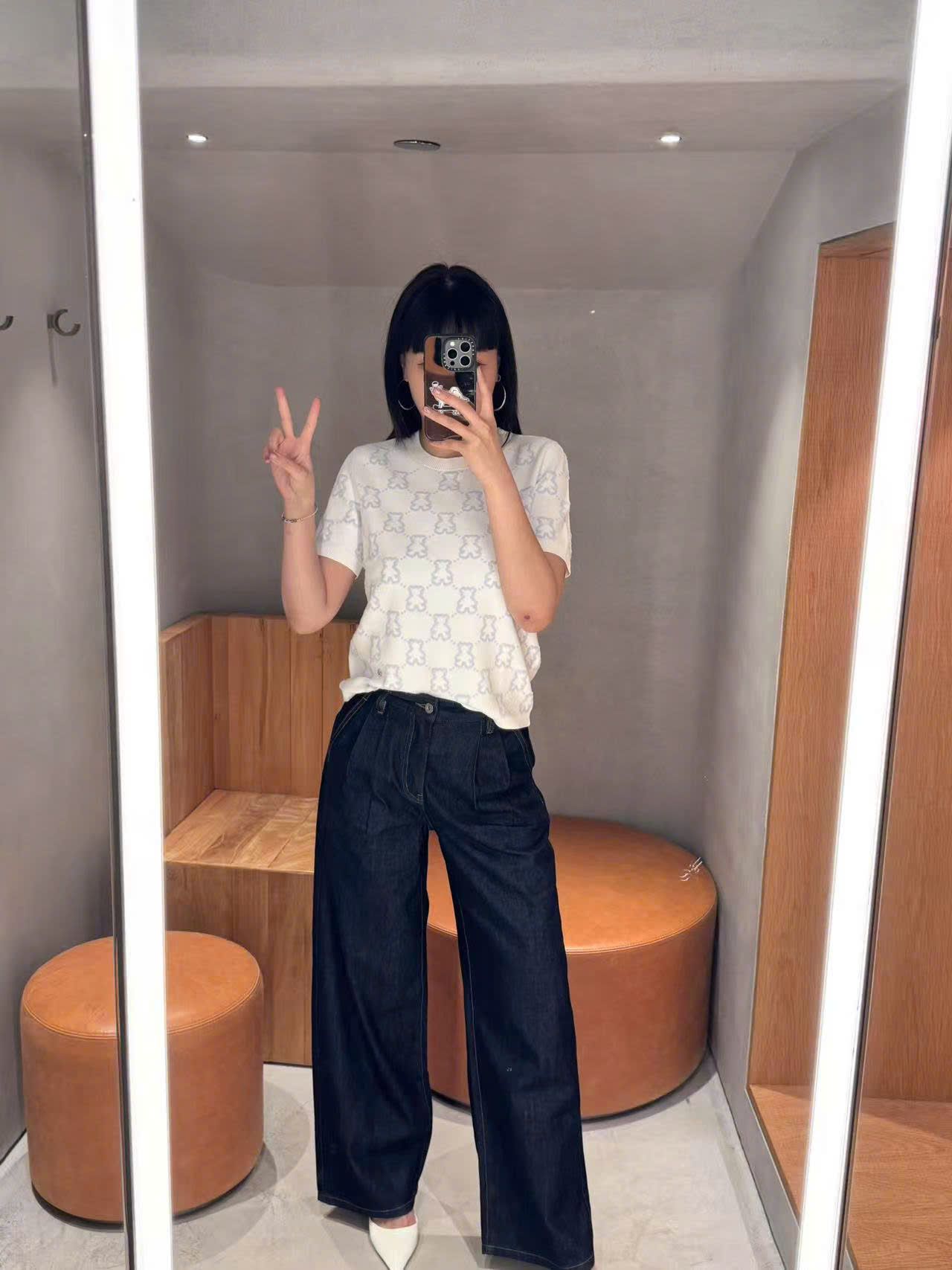 Quần jean xanh than - gấp 2 ly (mẫu mới)
