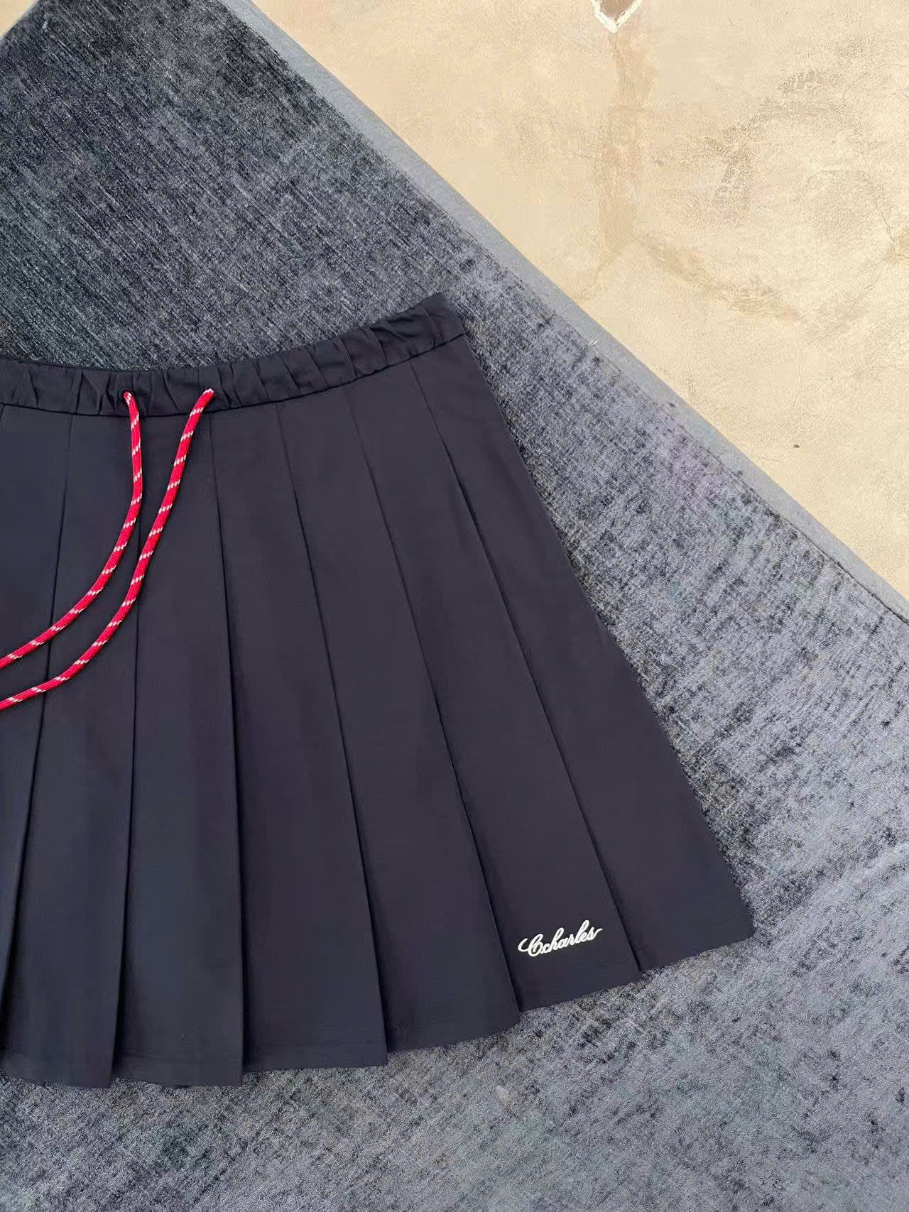 Chân váy ngắn Xếp ly 2 dây rút đỏ Set