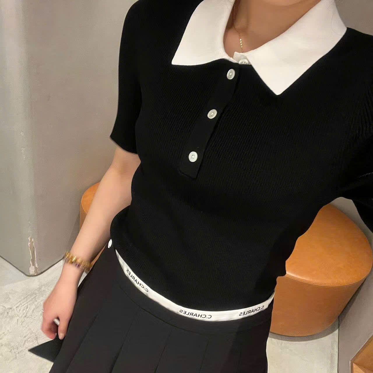 Áo Polo ngắn tay đen- Cổ trắng