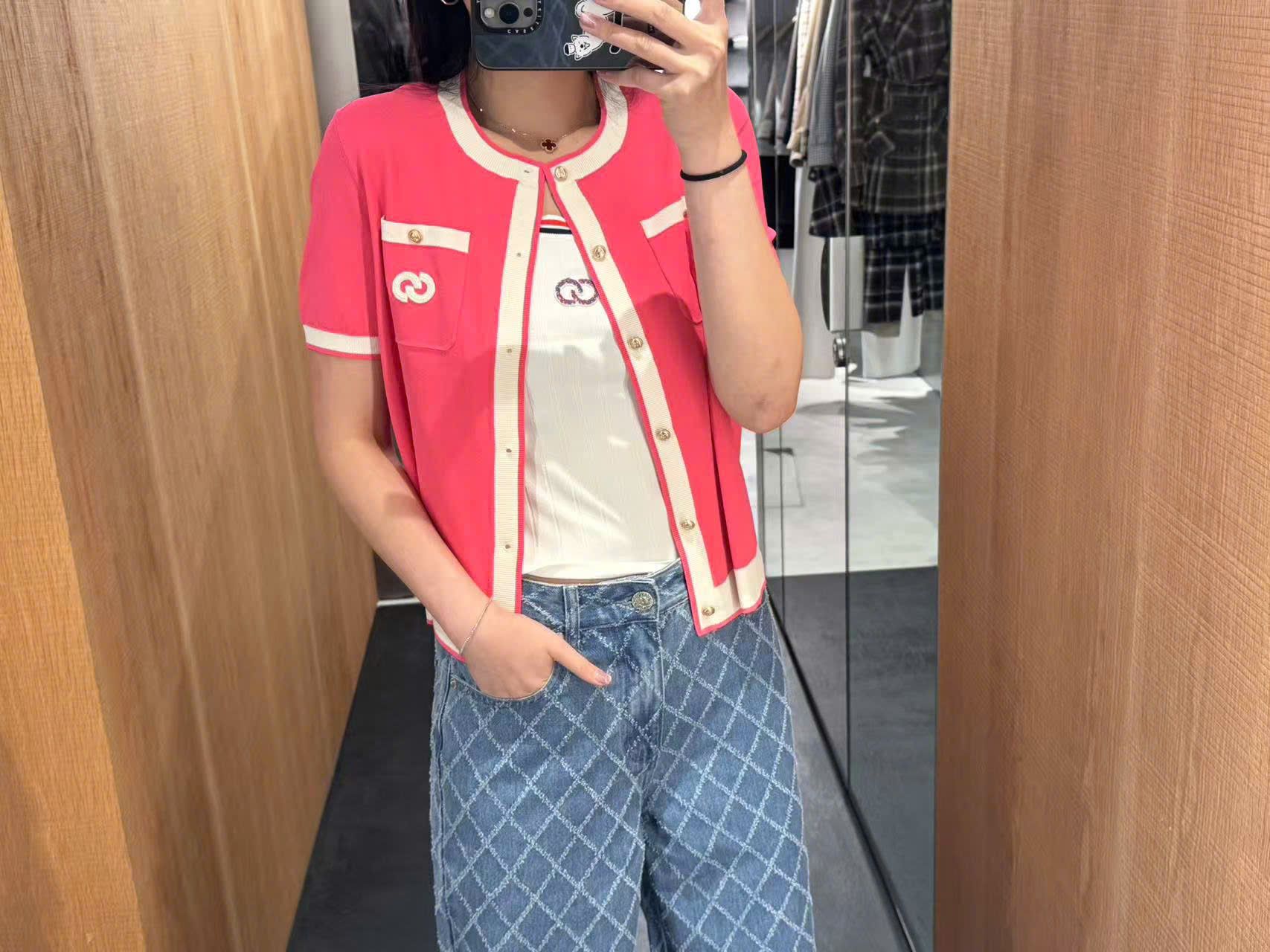 Áo CDG ngắn tay hồng -viền trắng, 2 túi ngực