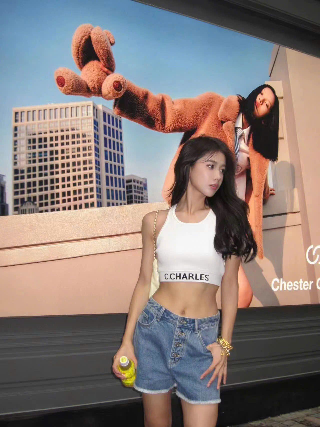 Áo tank top croptop trắng