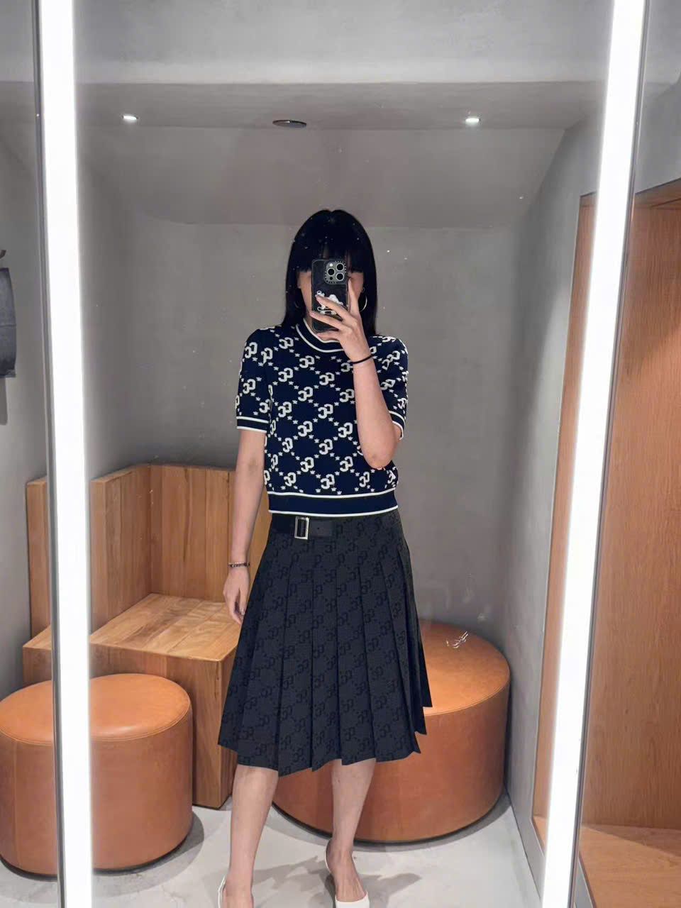 Chân váy dài kèm belt kẻ thoi CC