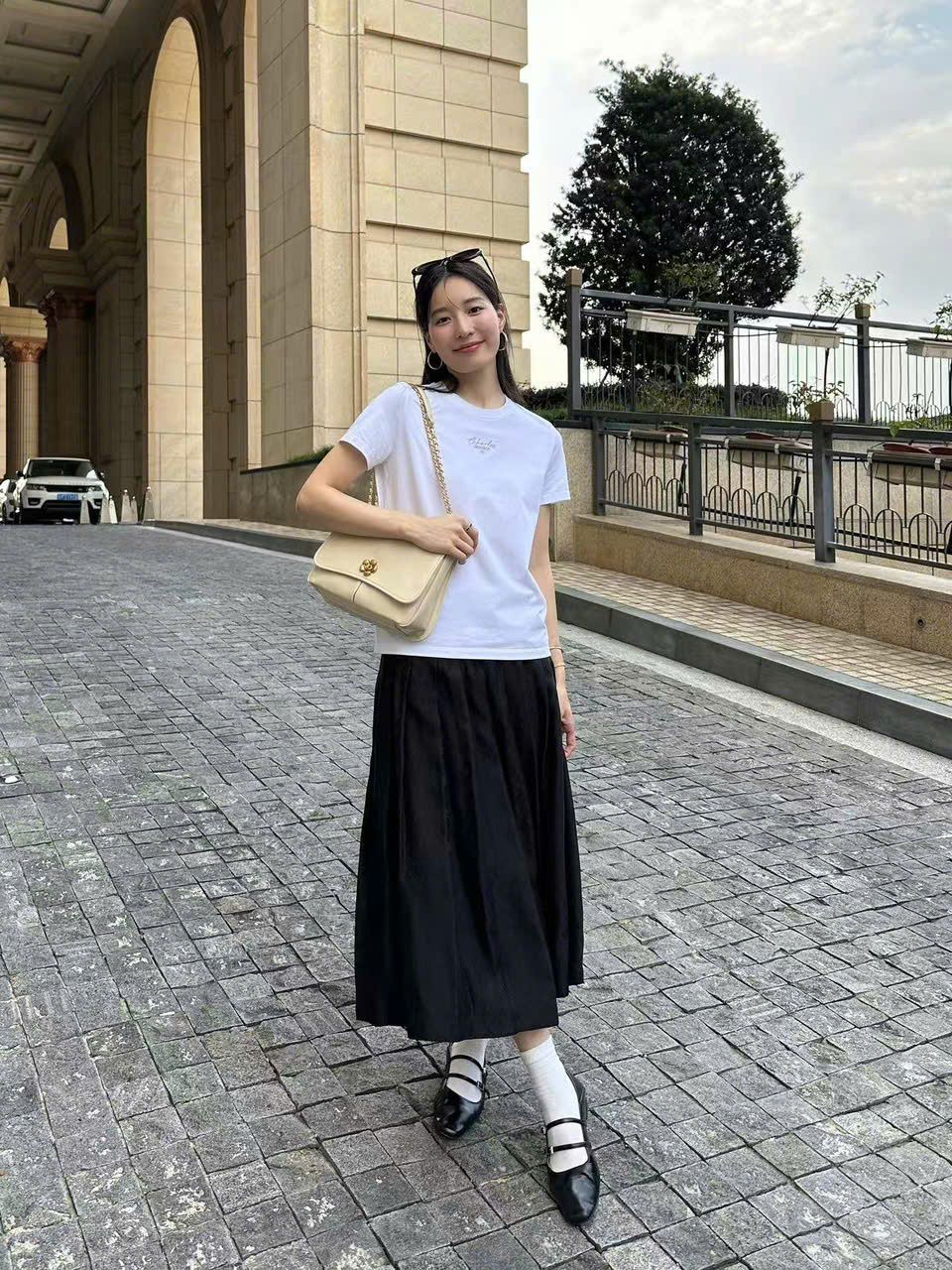 Chân váy dài Lụa full logo lì