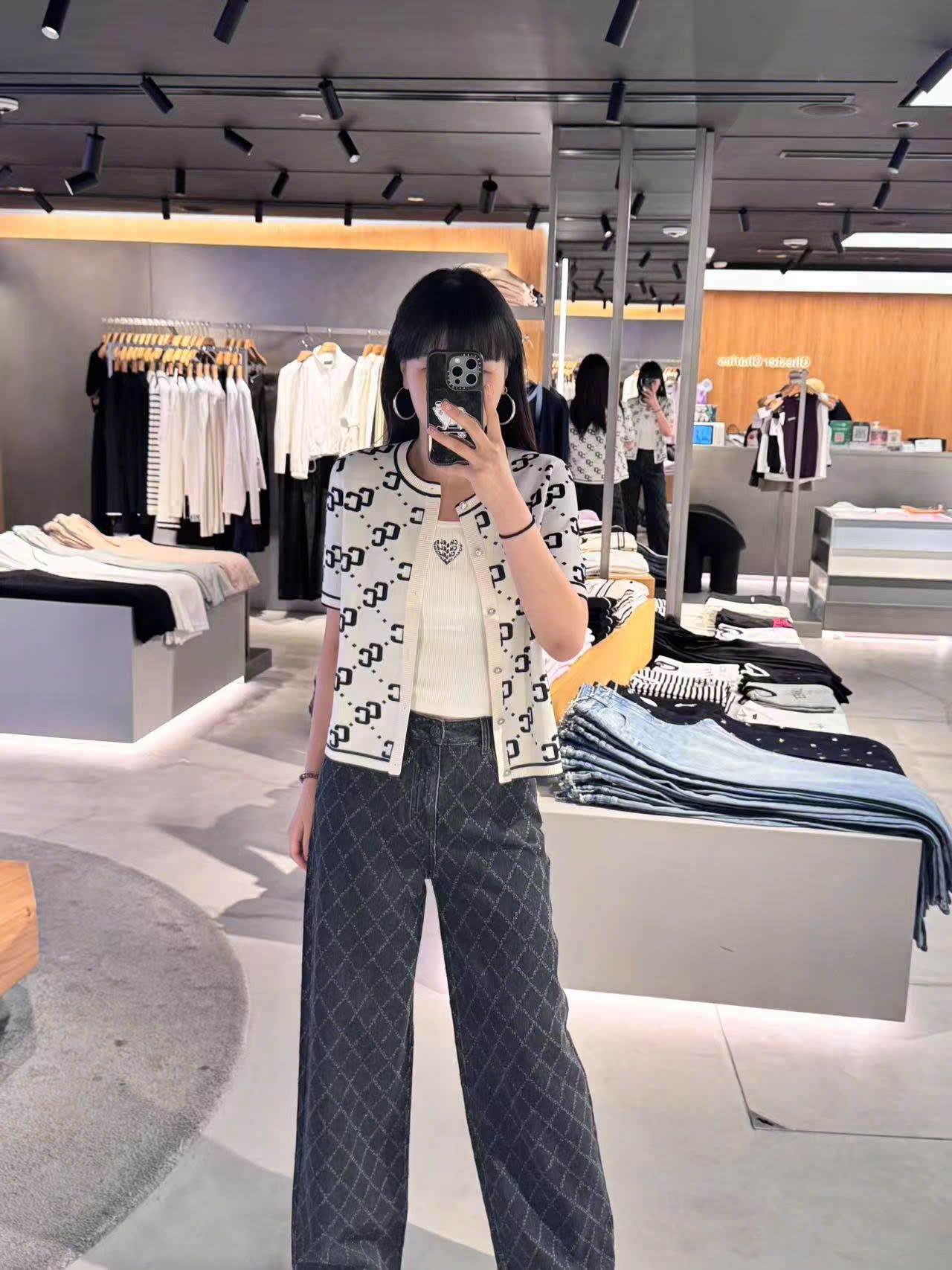 Áo CDG trắng ngắn tay full logo CC