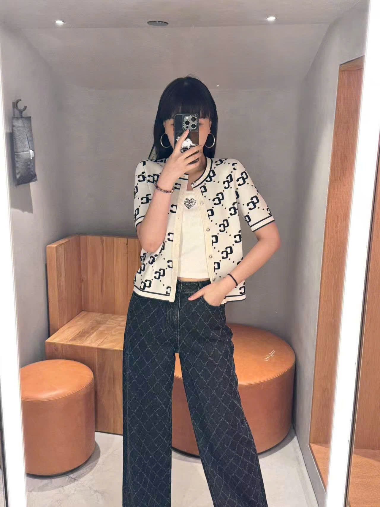 Áo CDG trắng ngắn tay full logo CC