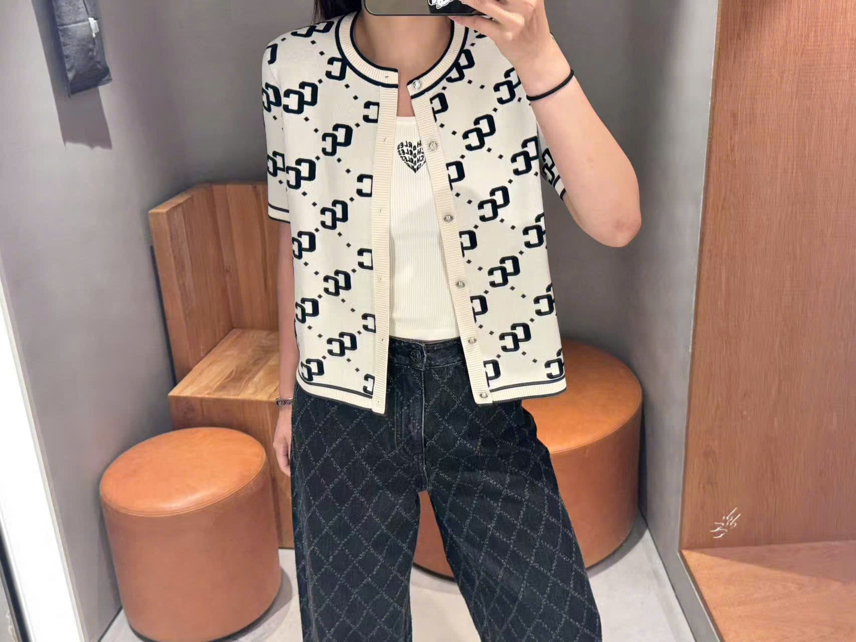 Áo CDG trắng ngắn tay full logo CC