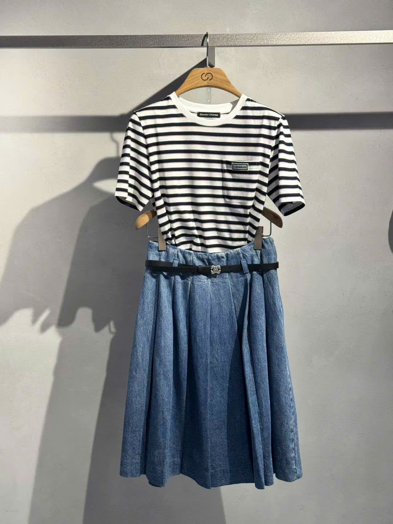 Chân váy dài jean, logo gấu kèm Belt da