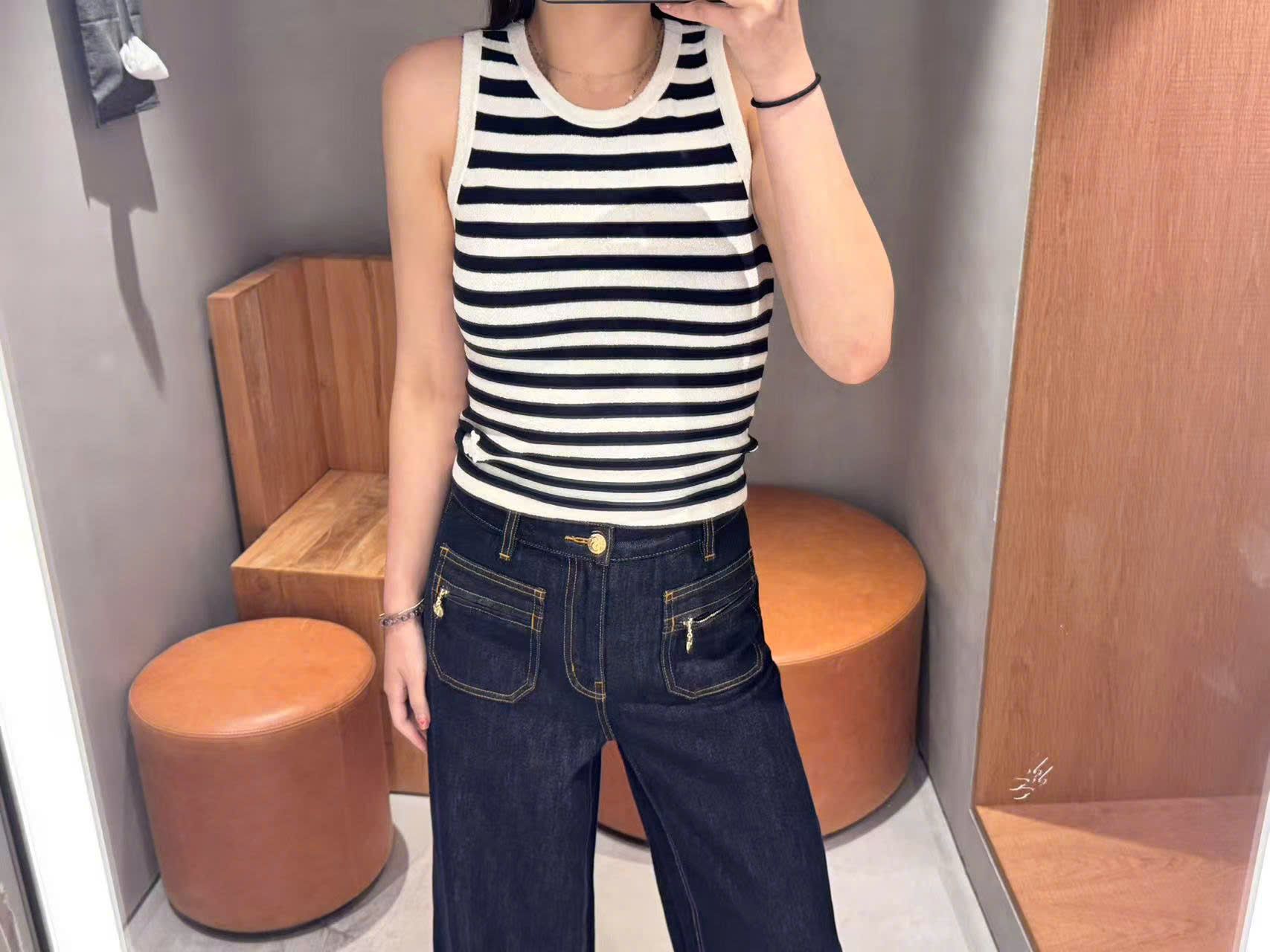 Áo 3 lỗ kẻ gấu trắng