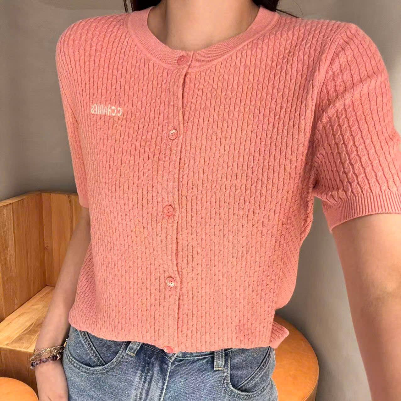 Áo CDG ngắn tay Hồng cài cúc