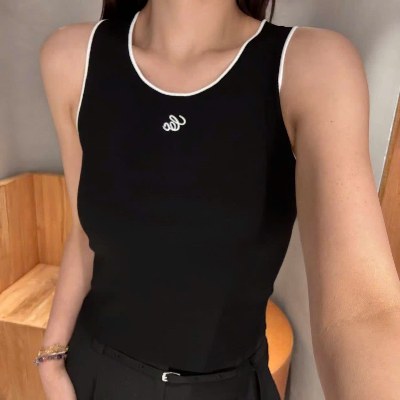 Áo 3 lỗ đen viền trắng