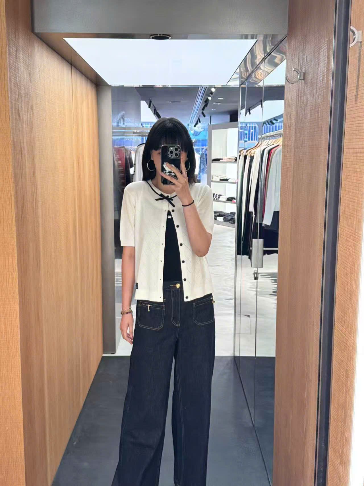 Áo CDG trắng ngắn tay - viền nơ đen