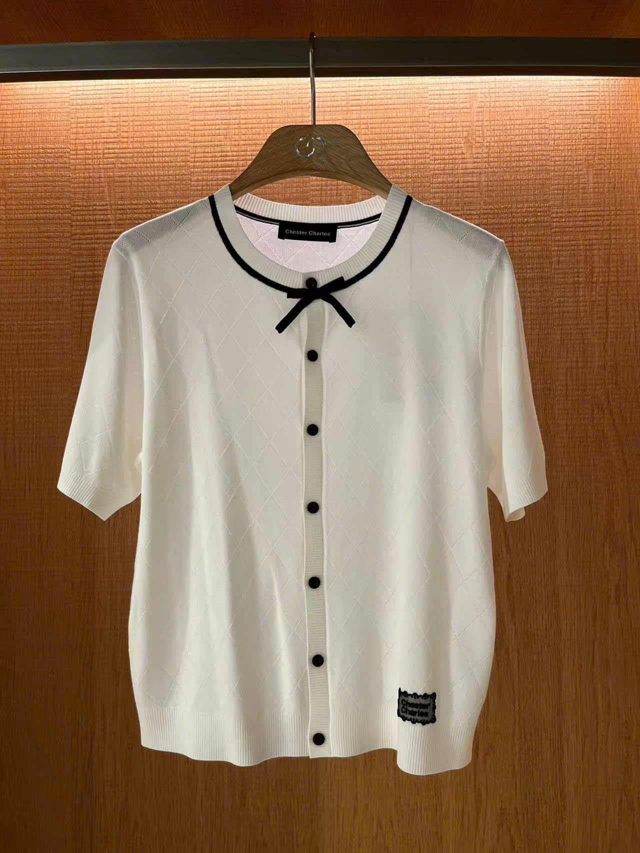 Áo CDG trắng ngắn tay - viền nơ đen